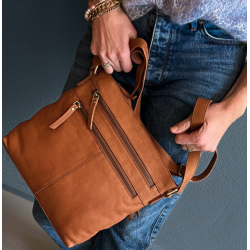 Live Tess Crossbody skind