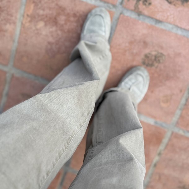 Jeans Straight i Bomuld Taupe