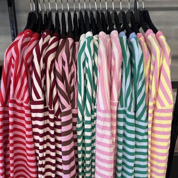 Lang�rmet bluse med striber ONESIZE