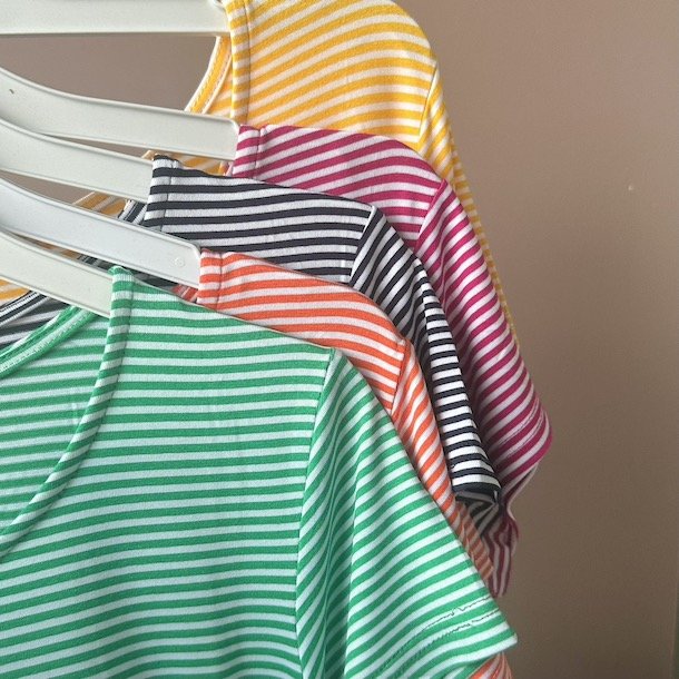 Strand kjole klassisk strib med rme