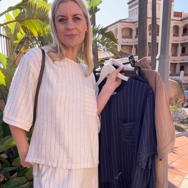 Stribet s�t i et h�r og viskose mix