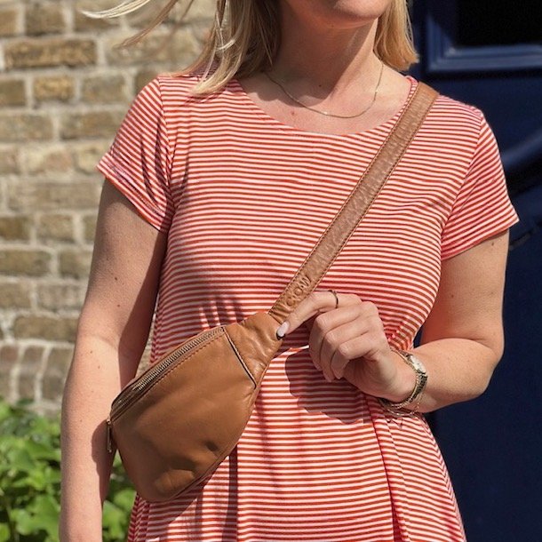 Strand kjole klassisk strib med rme