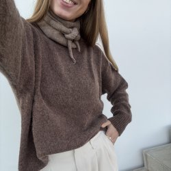 Langrmet sweater med rund hals uld mix onesize 