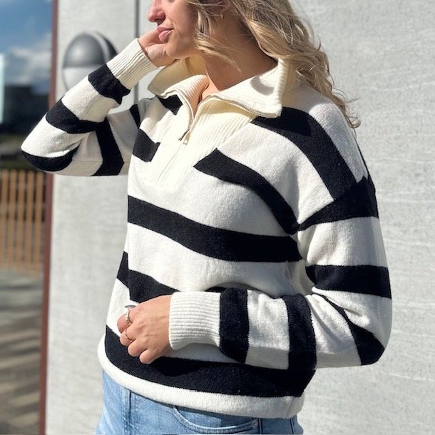 Strikbluse high neck zipped S-XL