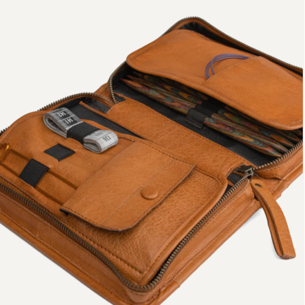 Effi strikke etui skind