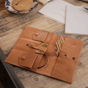 Hepburn strikke og hkleetui