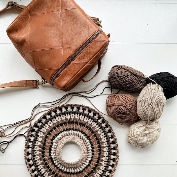 Multi bag by Lise Hyer - skind