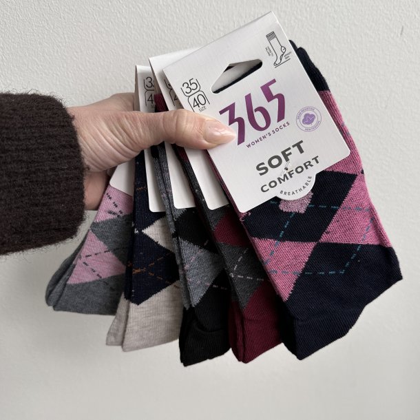 Str�mper med burling m�nster og glimmer 