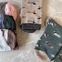 Str�mper med gravhunde - one size (35-40)