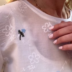 Hvid T-shirt Broderi M-XL