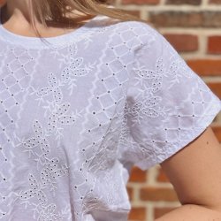 T-shirt med broderi str. M-XL