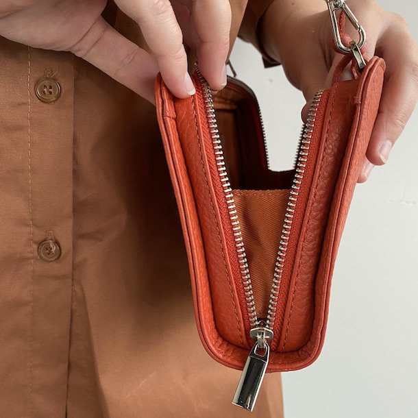 Sarah crossbody skind