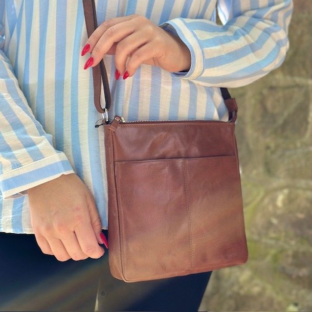 Taske nr 21 crossbody buffalo skind