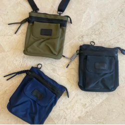 Lille crossbody nylon