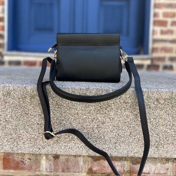 Crossbody med kort og lang rem skind