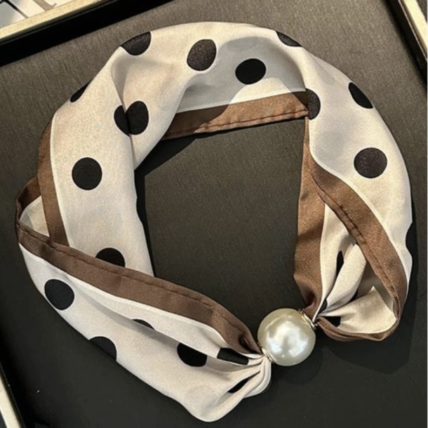 T�rkl�de Klara m�nstret med magnetisk perle 