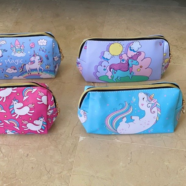 Toilettaske Unicorn mellem