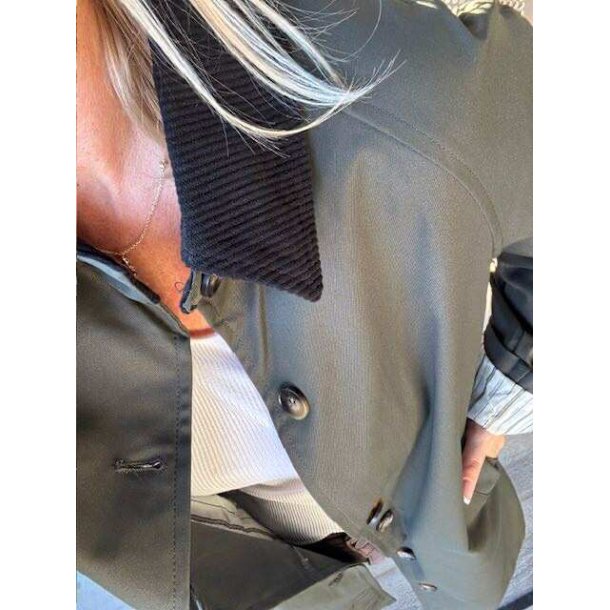Trenchcoat - Khaki