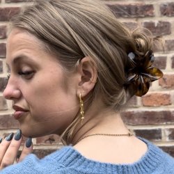 hrklemme med blomster