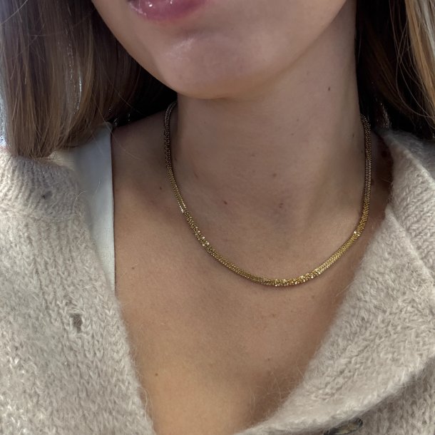 Halskde TWISTED NECK 40+5 cm Vandfaste 18 karat forgyldt