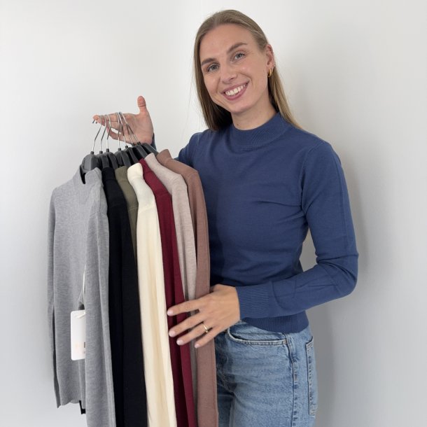 Turtle neck klassisk sweater  str. S-XL viskose miks