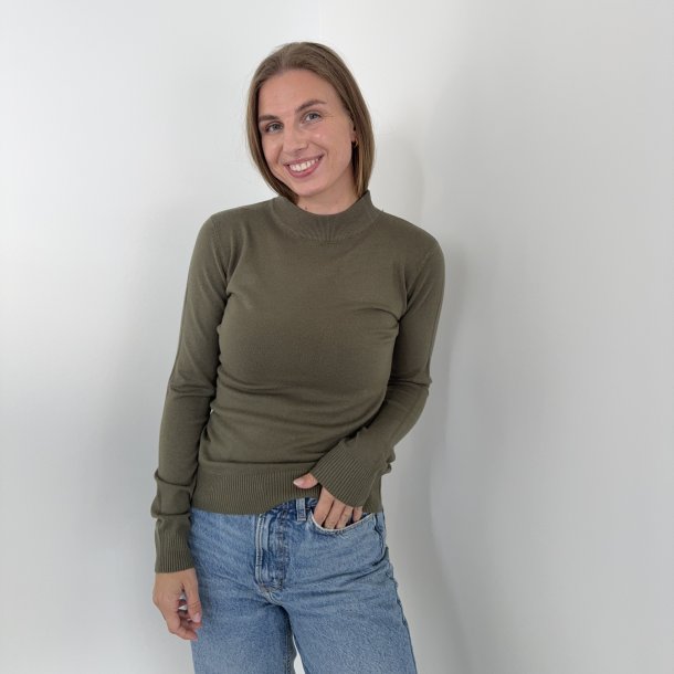 Turtle neck klassisk sweater  str. S-XL viskose miks
