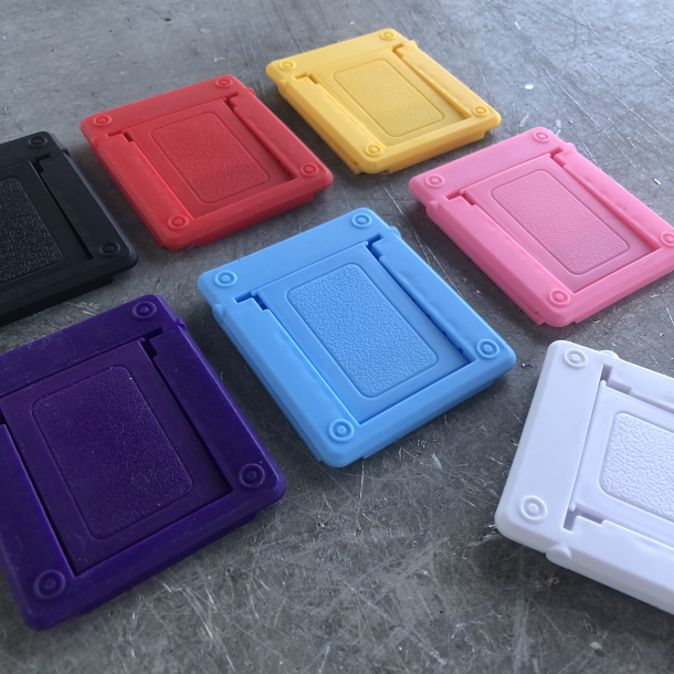 Telefon og ipad holder - sammenklaplig