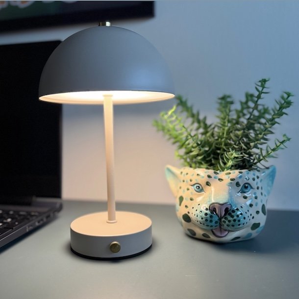 Bordlampe trdls metal - genopladelig