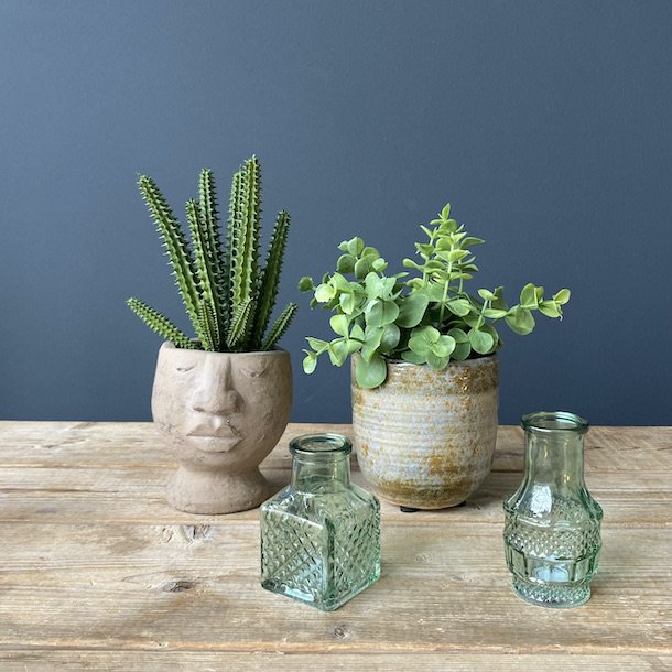 Potteskjuler st af to keramik