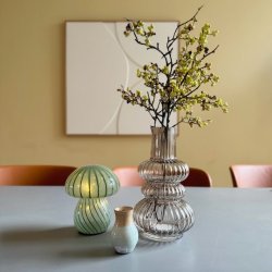 Vase mundblst rget glas