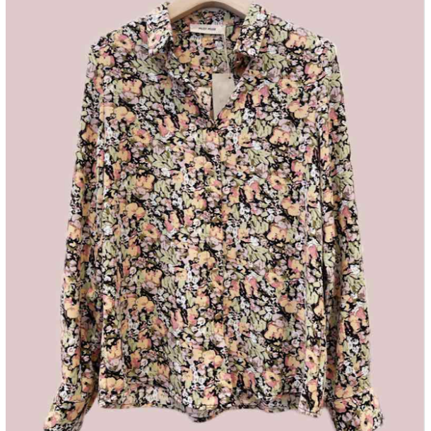 Skjorte Sarah pastel flower 100% viskose S-L