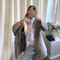 T�rkl�de Freja ren viskose 